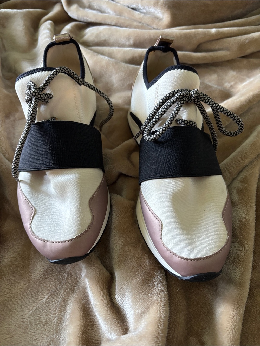 Aldo Cream and Blush Elastic Lace-Up Sneakers